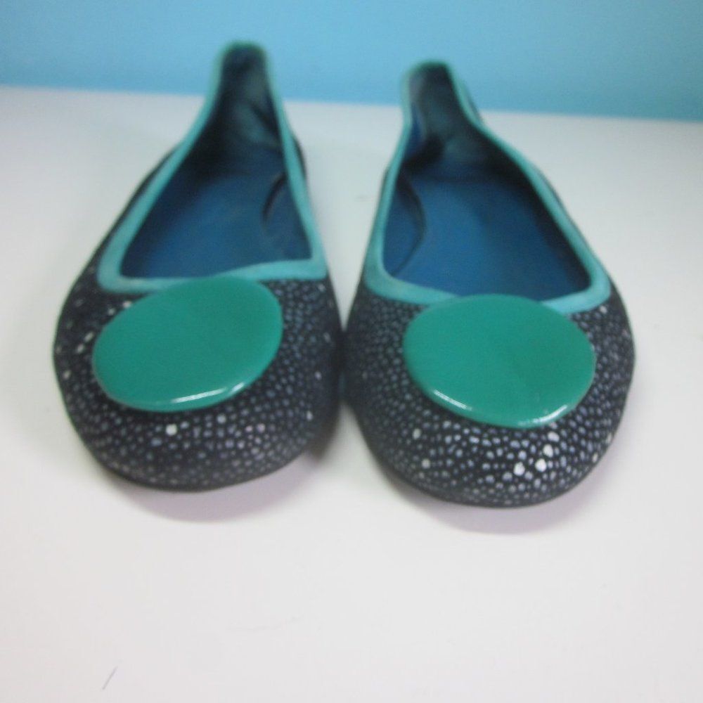 Pigalle VINTAGE Leather Flats Womens Size 8 Crackle Suede with Green Disc